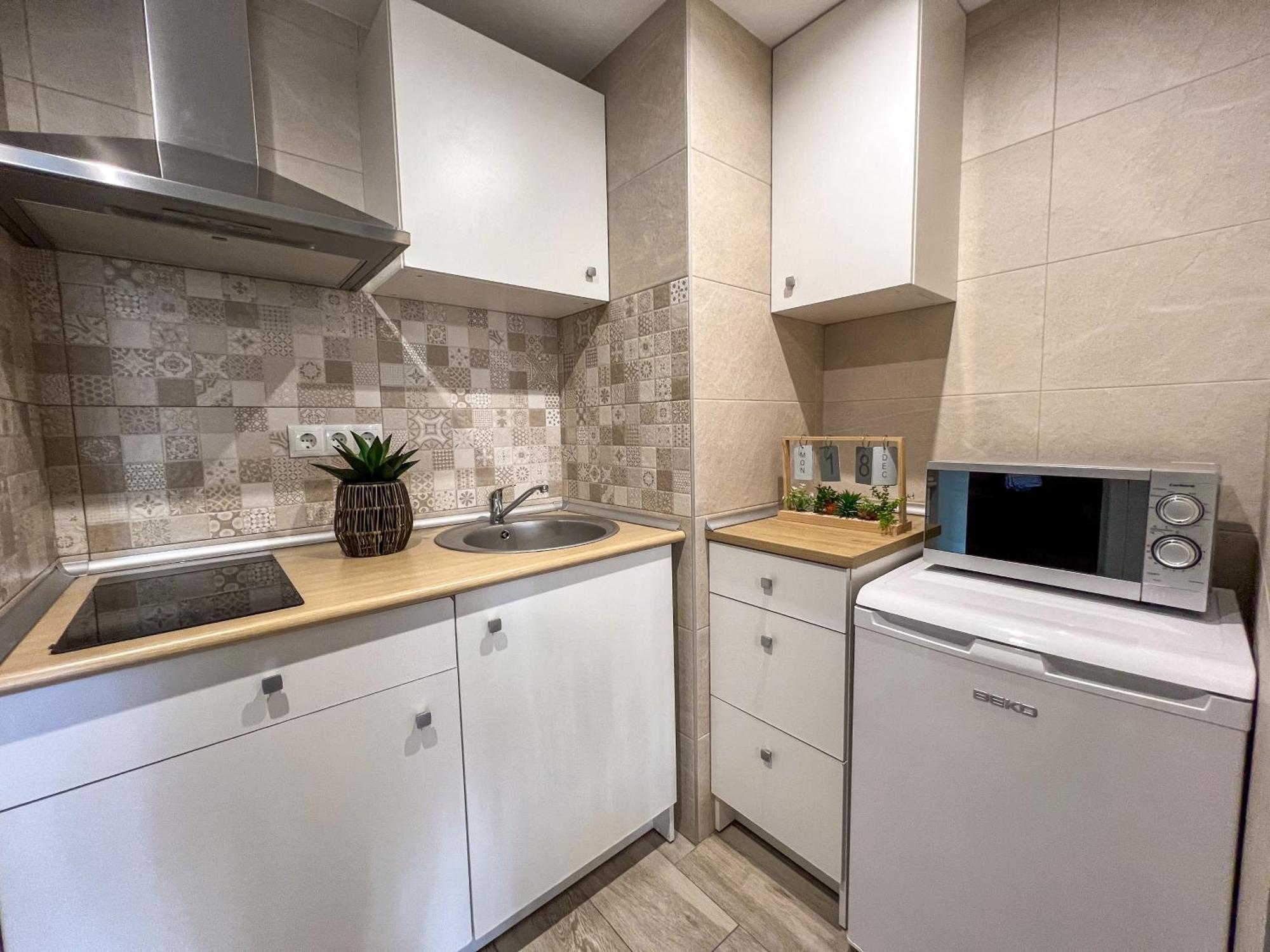 Karola Cosy Apartment Бенидорм Екстериор снимка